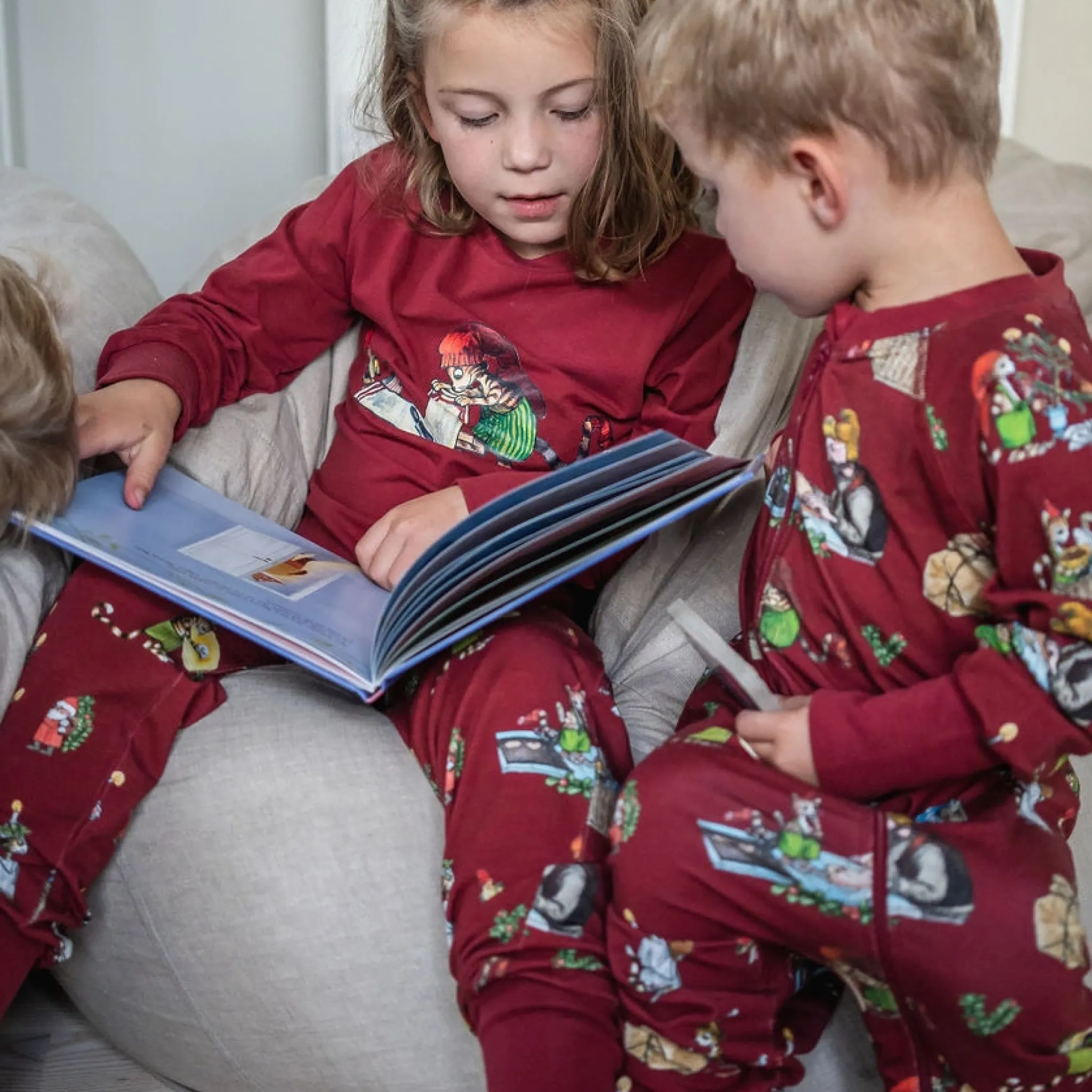 Barn Geggamoja Pyjamas Tvådelad<Pyjamas tvådelad Pettson och Findus Röd - Julpyjamas