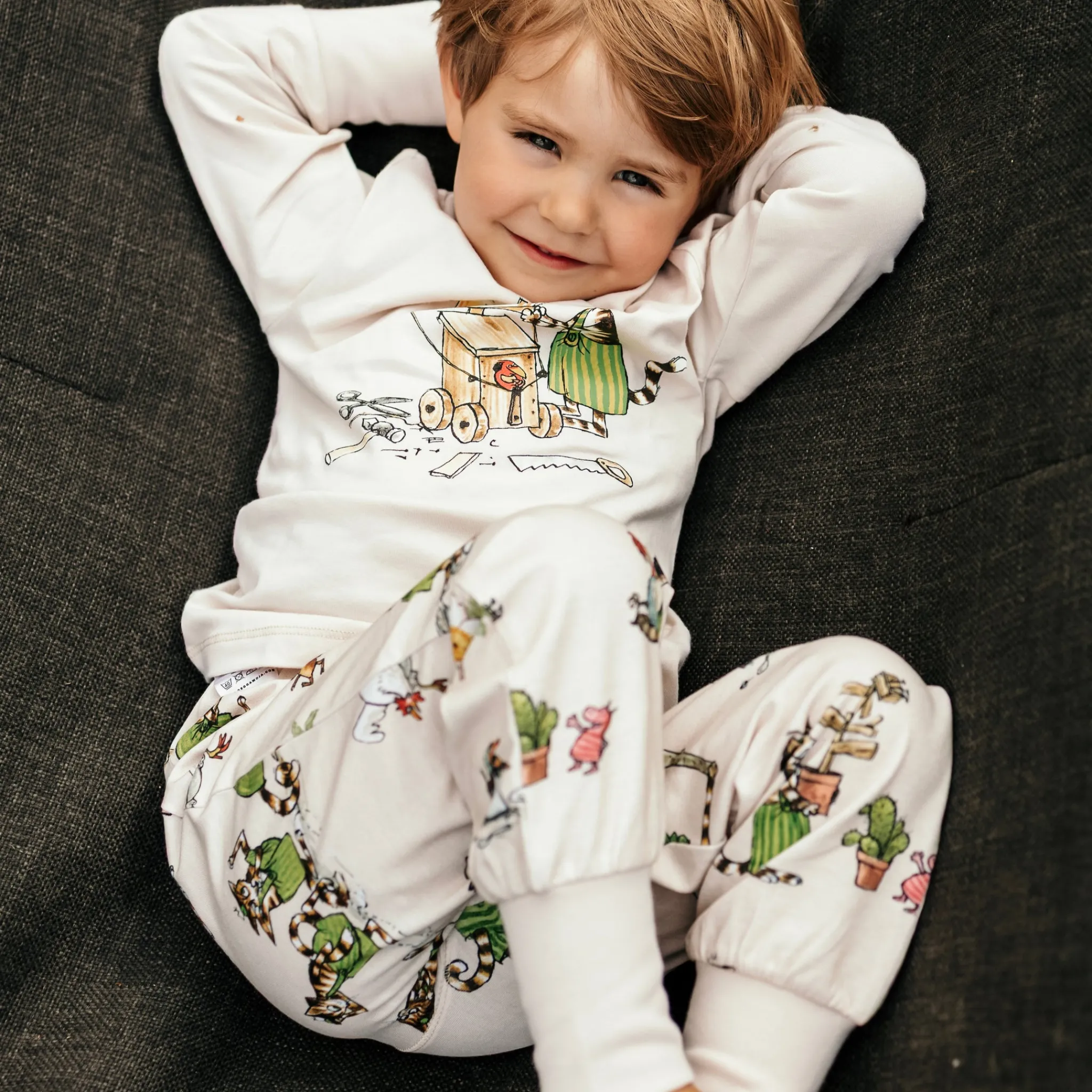 Barn Geggamoja Pyjamas Tvådelad<Pyjamas tvådelad Pettson och Findus Beige