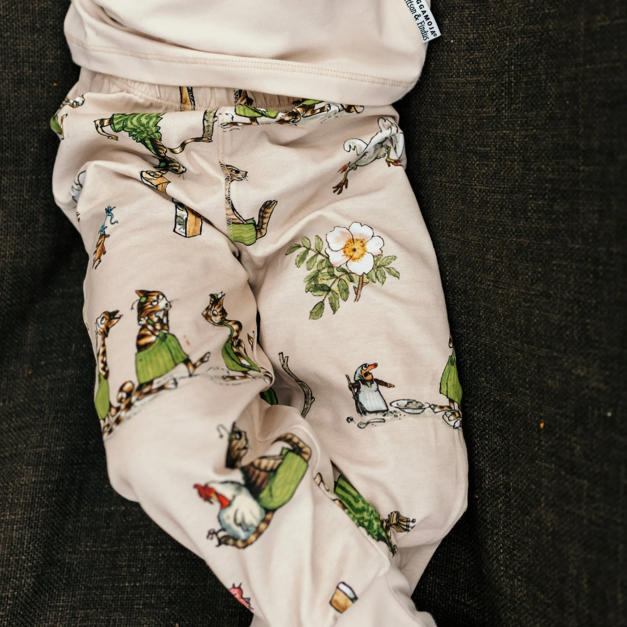 Barn Geggamoja Pyjamas Tvådelad<Pyjamas tvådelad Pettson och Findus Beige