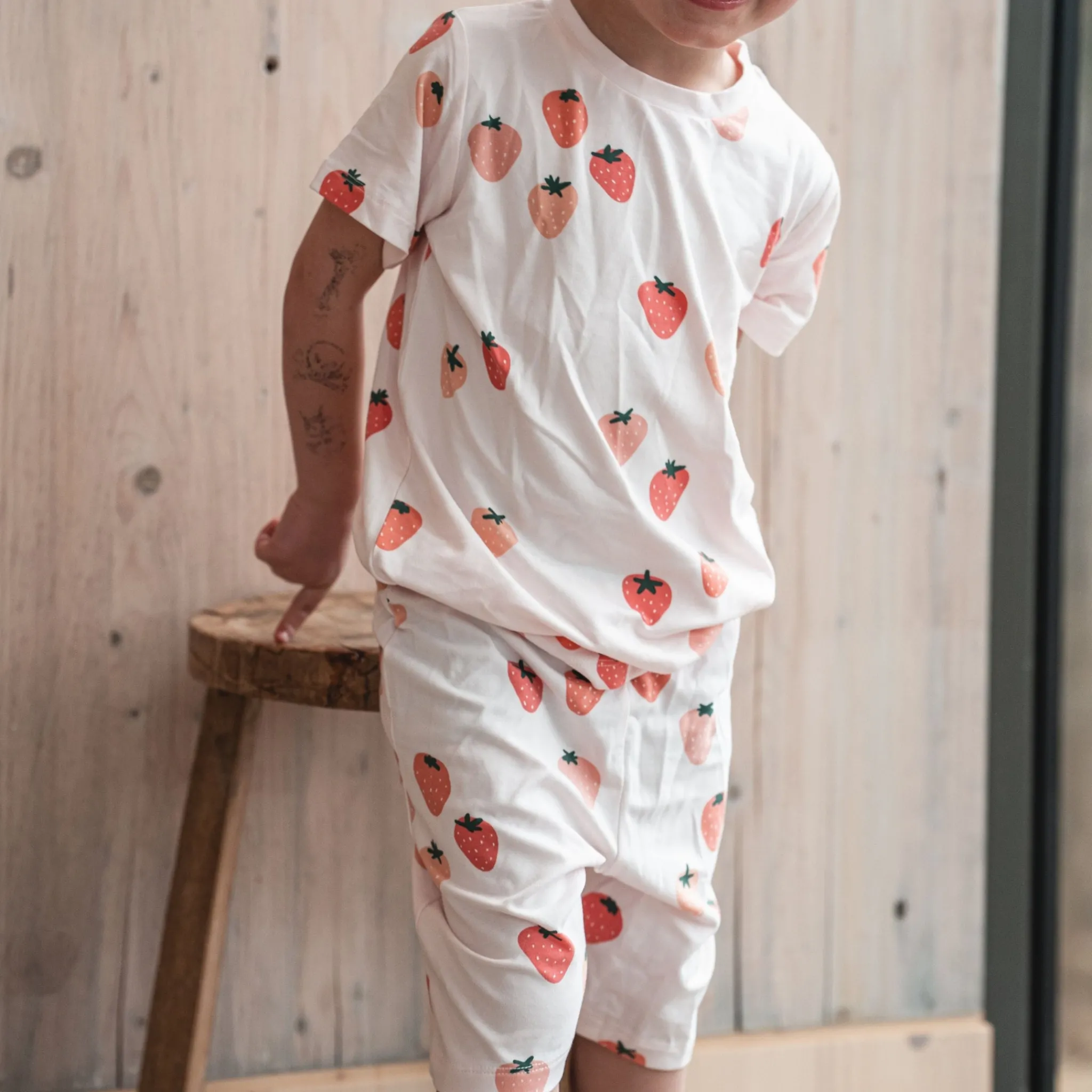 Barn Geggamoja Shorts|Bambukläder<Sommarset Bambu Strawberry