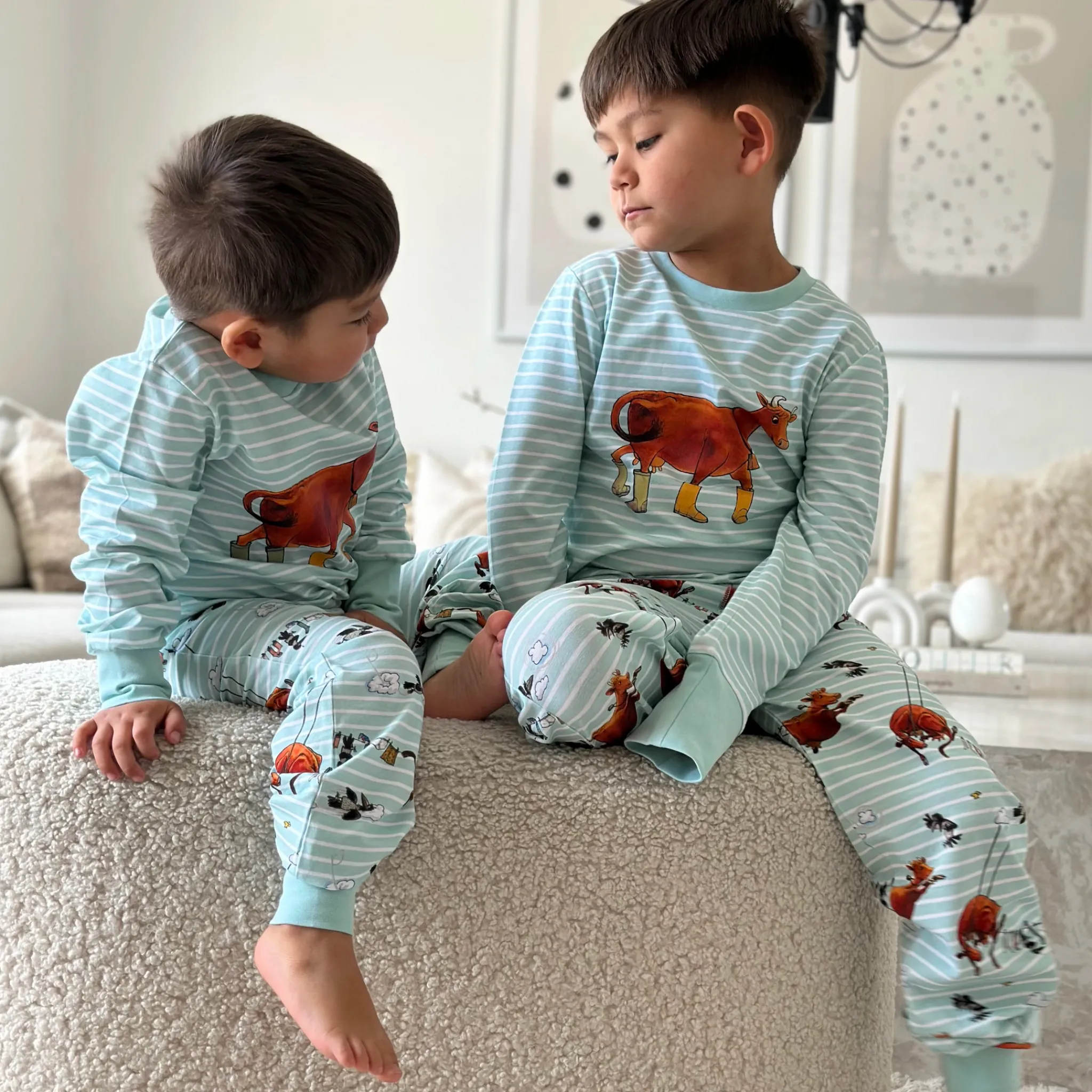 Barn Geggamoja Pyjamas Tvådelad<Tvådelad Pyjamas Mamma Mu och Kråkan Mint/Vit